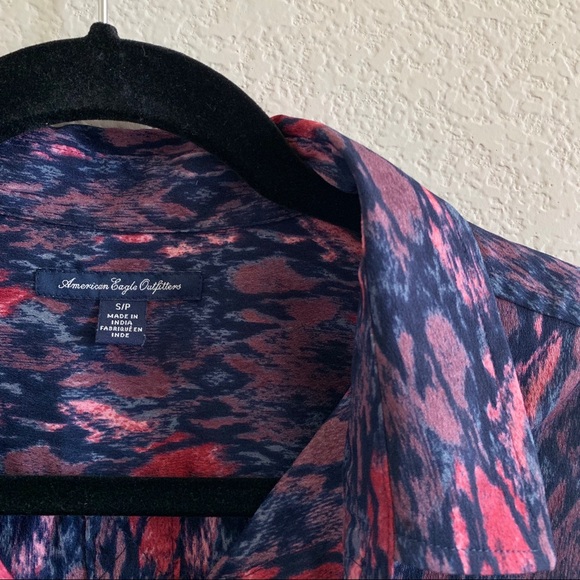 American Eagle Outfitters Button Down Shirt - Picture 4 of 6